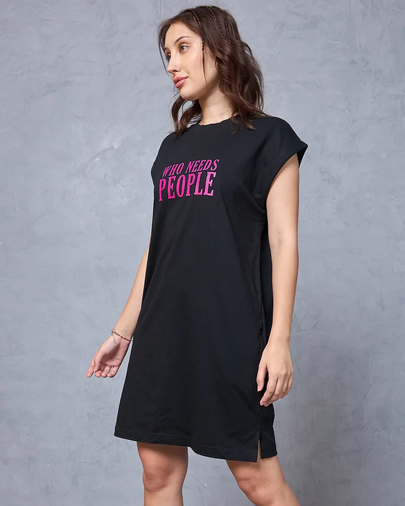 بيواكوف Women's Black People Typography Oversized T-Shirt Dress